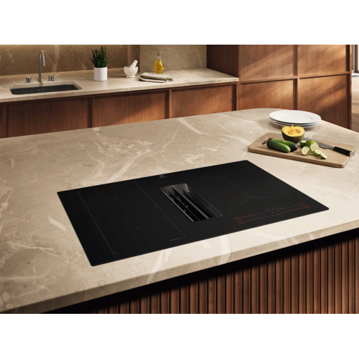Electrolux - Kochfelder mit integriertem Dunstabzug - KCC83480I
